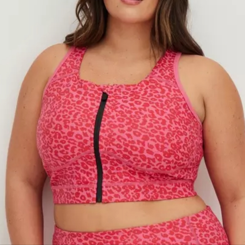 Torrid Wireless Zip-Front Active Sports Leopard Pink Bra Size 3 3x